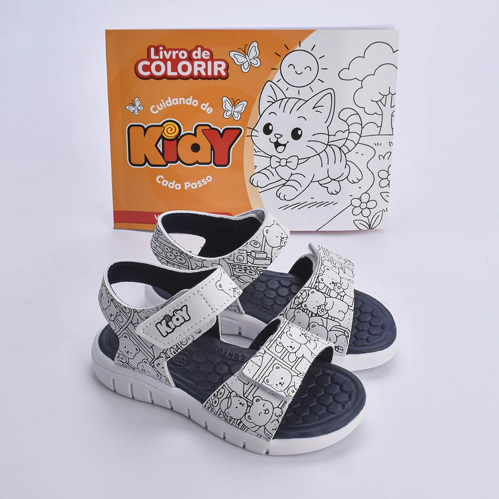 Sandália Kidy Toys Branco e Azul Marinho + Livro de Colorir Kidy Goods Sandália Kidy Toys Branco e Azul Marinho + Livro de Colorir Kidy Goods