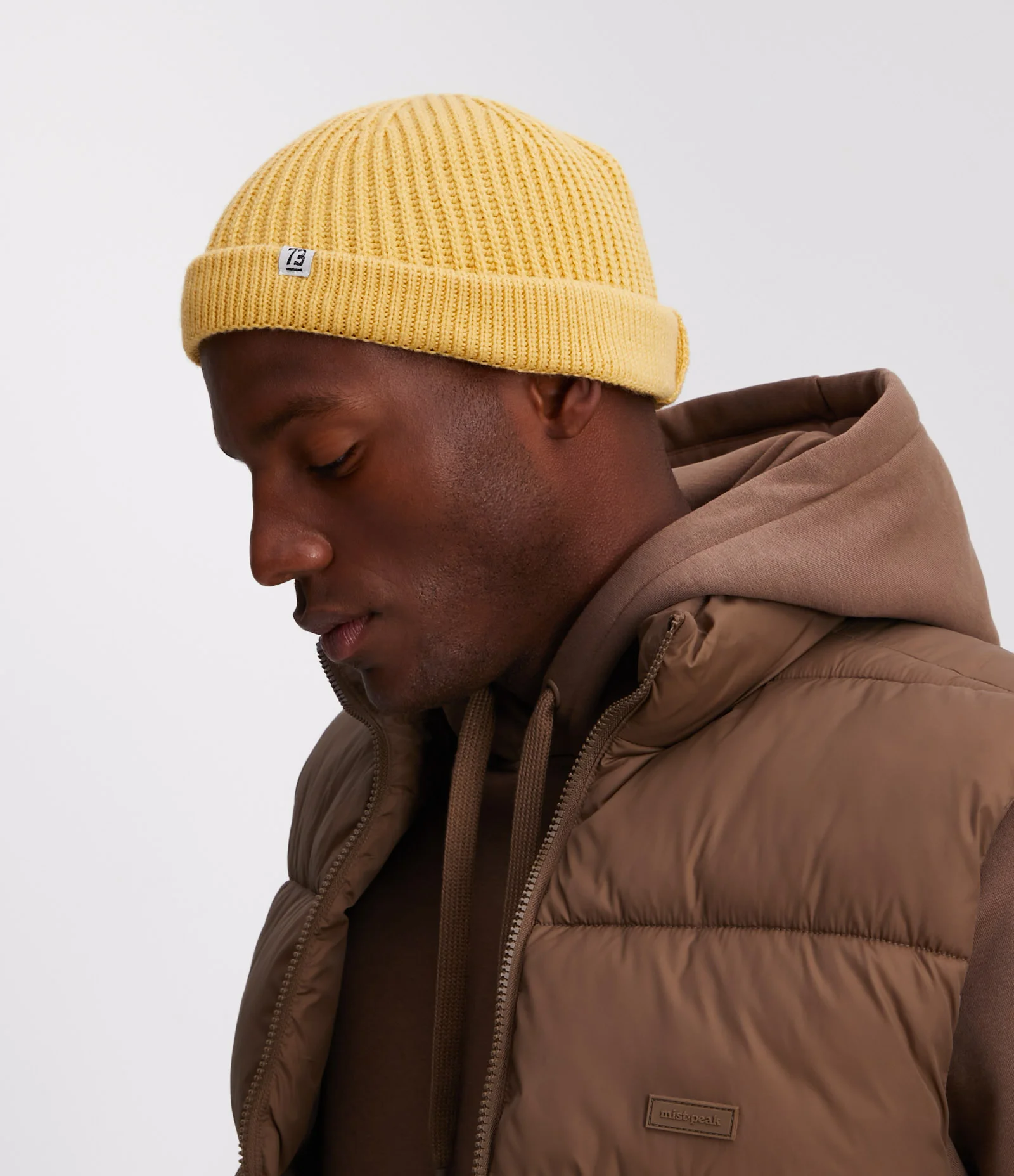 -80%OFF Touca Lenhador em Lã Acrílica com Dobra e sem Costura Amarelo -80%OFF Touca Lenhador em Lã Acrílica com Dobra e sem Costura Amarelo